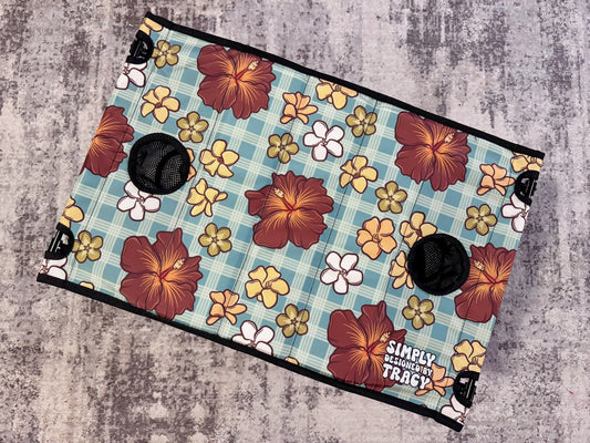 Holoholo Table w/Cup Holdahs - Hibiscus Puas