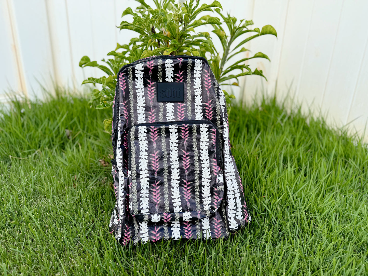 Foldable Backpack - Black Heliconia Plumeria Pikake