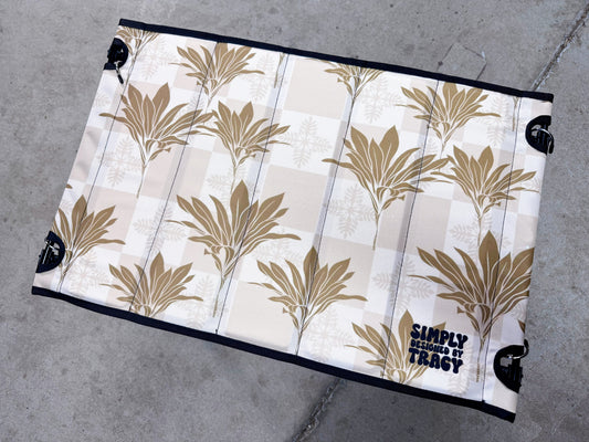 Holoholo Table - SDBT x Munchin Mahu Collab (Brown)